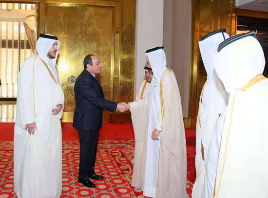 الرئيس السيسى يلتقى فى الدوحة ممثلى رابطة رجال الأعمال القطريين (3)