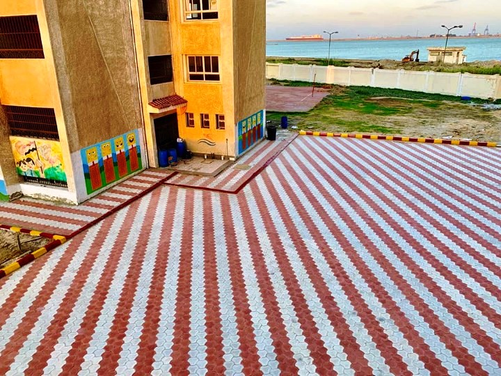 فناء إحدى مدارس بورسعيد