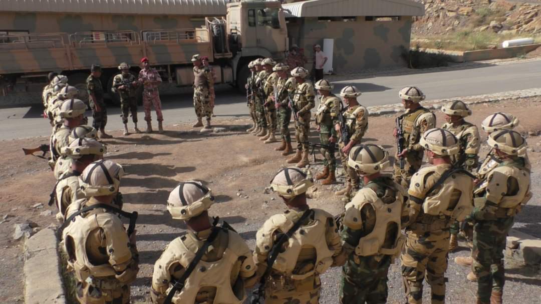القوات الخاصة المصرية والعمانية تنفذ التدريب المشترك (قلعة الجبل)