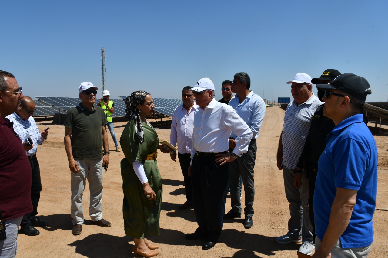 محافظ جنوب سيناء يتابع المشروعات