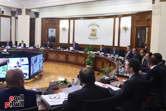 رئيس الوزراء يترأس اجتماع الجمعية العمومية لصندوق مصر السيادي (5)