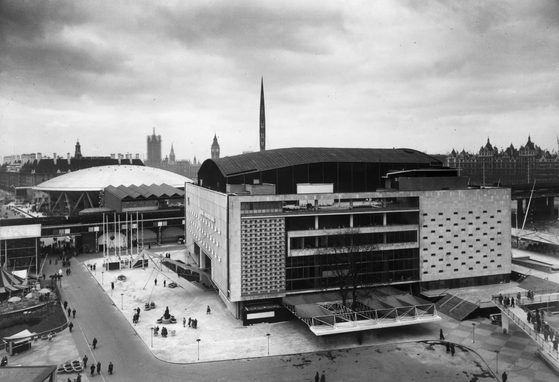 قاعة المهرجانات الملكية في لندن بعام 1951