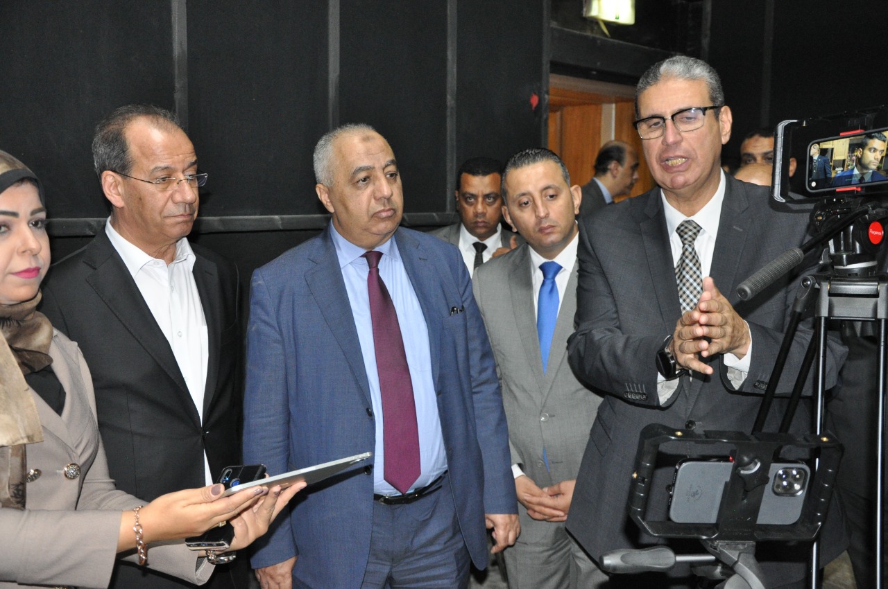 وزير الدولة لشؤون الإعلام الأردني يزور مدينة الإنتاج الإعلام (5)