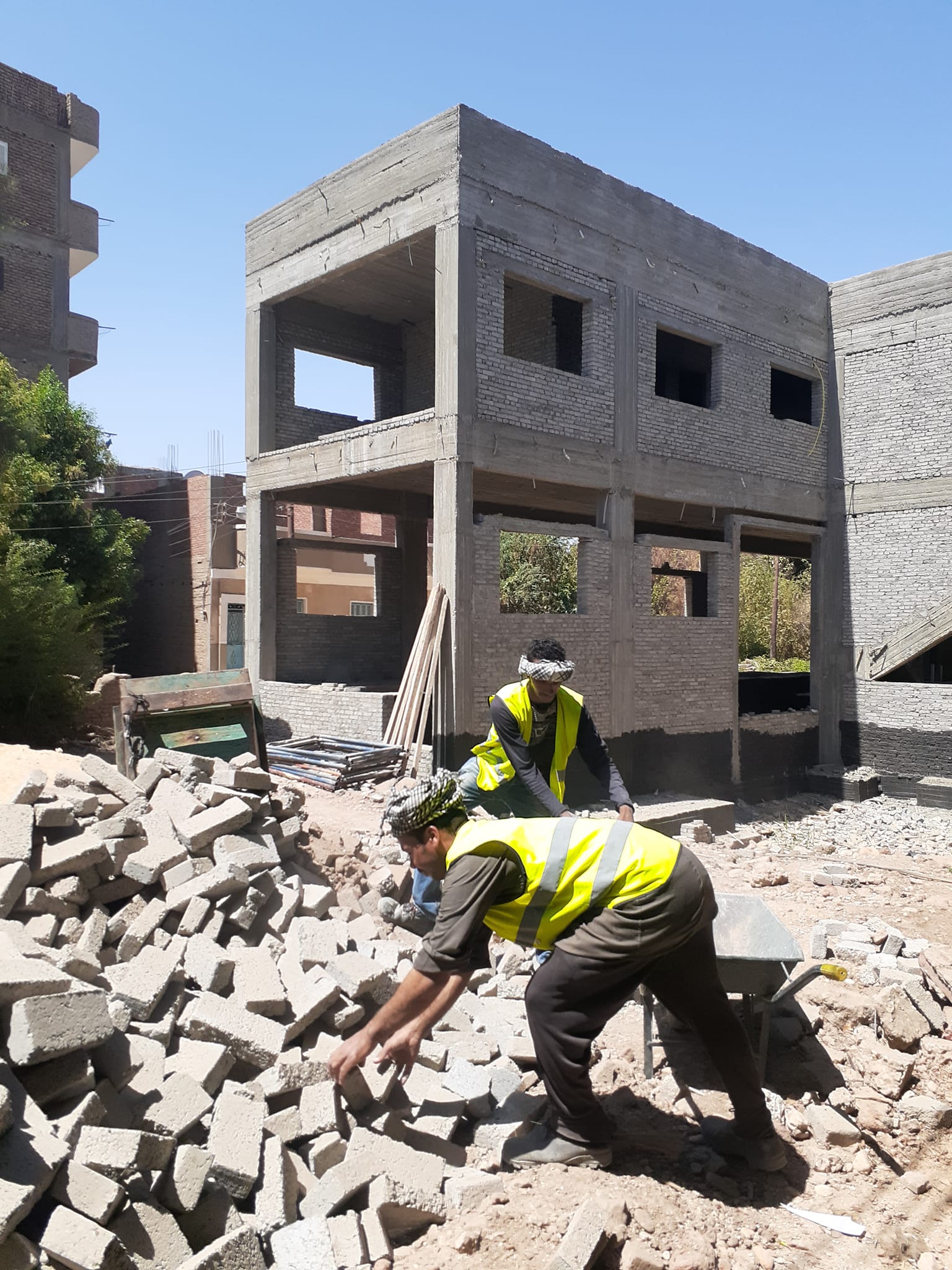 العمل فى إنشاء لوحة توزيع كهرباء النمسا العمل فى إنشاء لوحة توزيع كهرباء النمسا