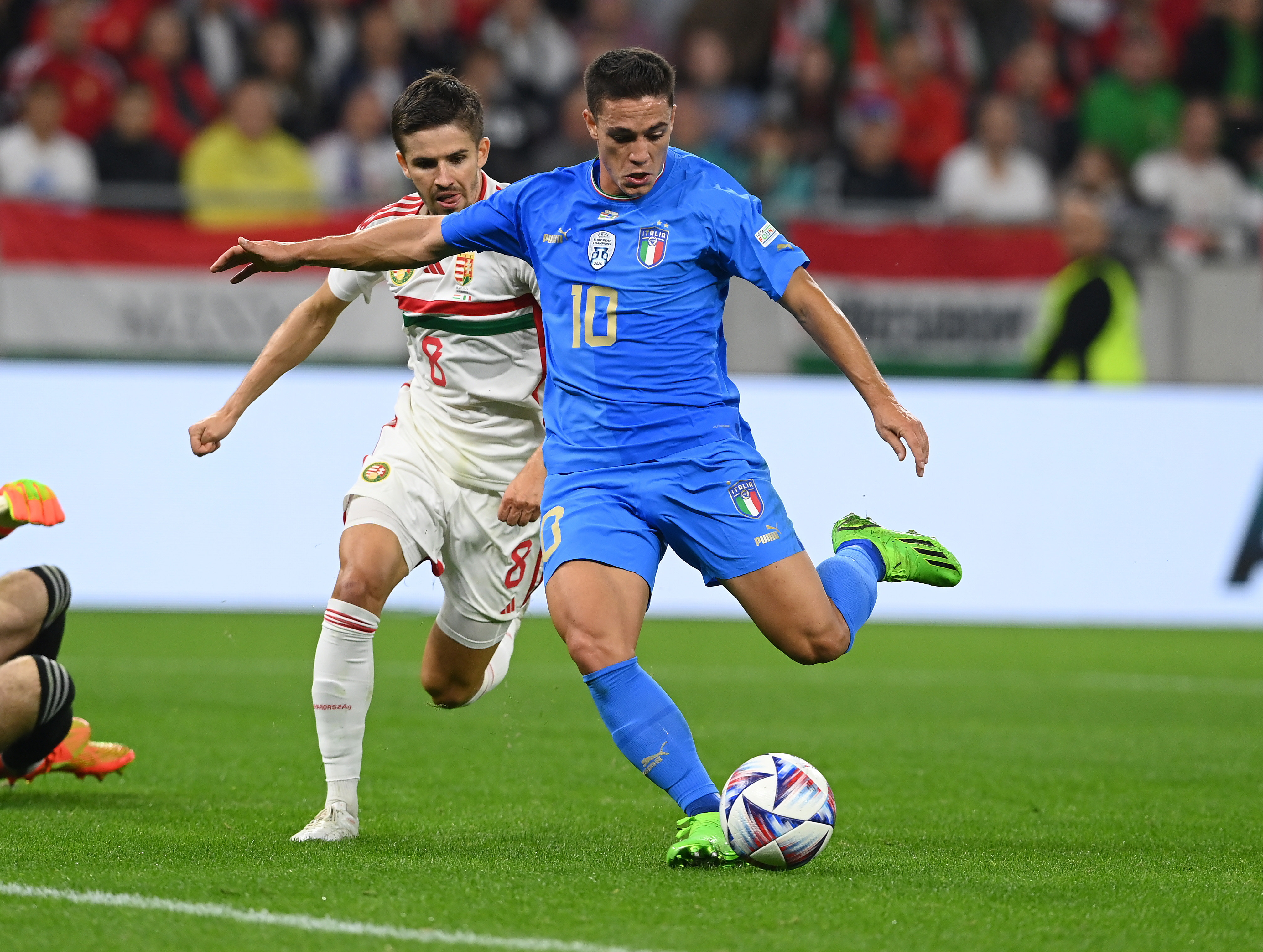المجر ضد إيطاليا (9)