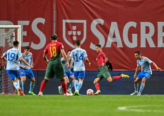 البرتغال ضد إسبانيا (1)