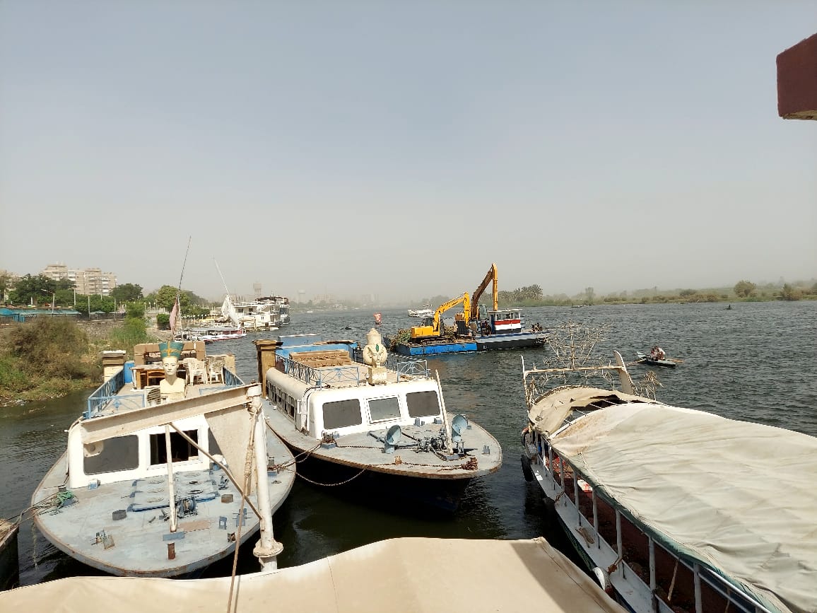 أكبر حملة نظافة بنهر النيل بالمنيا (3)
