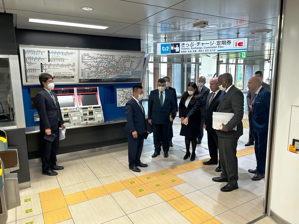 المهندس كامل الوزير وزير النقل، خلال زيارته لدوله اليابان (2)