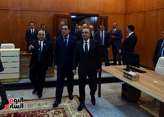الدكتور مصطفى مدبولى يتفقد مجمع محاكم شمال القاهرة (34)