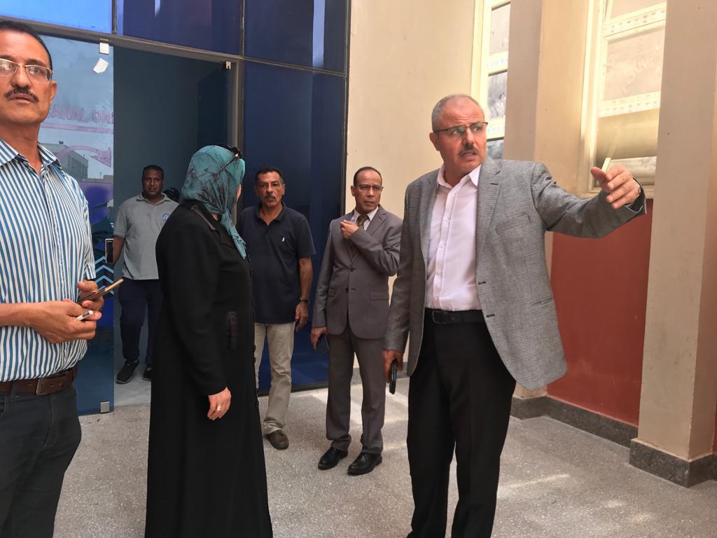 رئيس جامعة قناة السويس يتابع جاهزية مقر التقديم لجامعة الإسماعيلية الجديدة الأهلية  (4)
