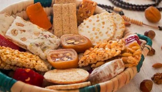 يا ترى إيه أصل السمسمية والحمصية وحلوى المولد النبوى الشريف؟ - اليوم السابع