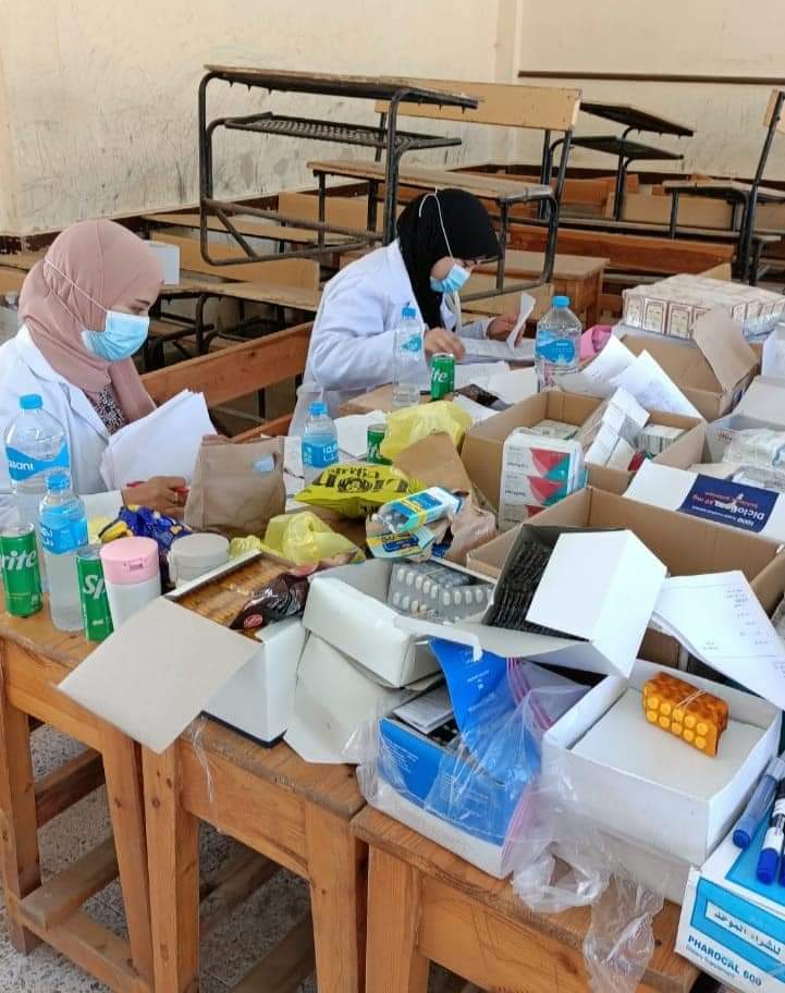 الكشف الطبي على 1100مواطن في القافلة الطبية المجانية بقرية البياضية بالإسماعيلية (6)