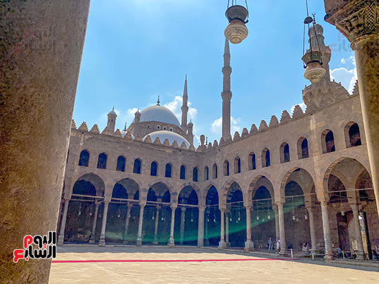صحن المسجد (4)