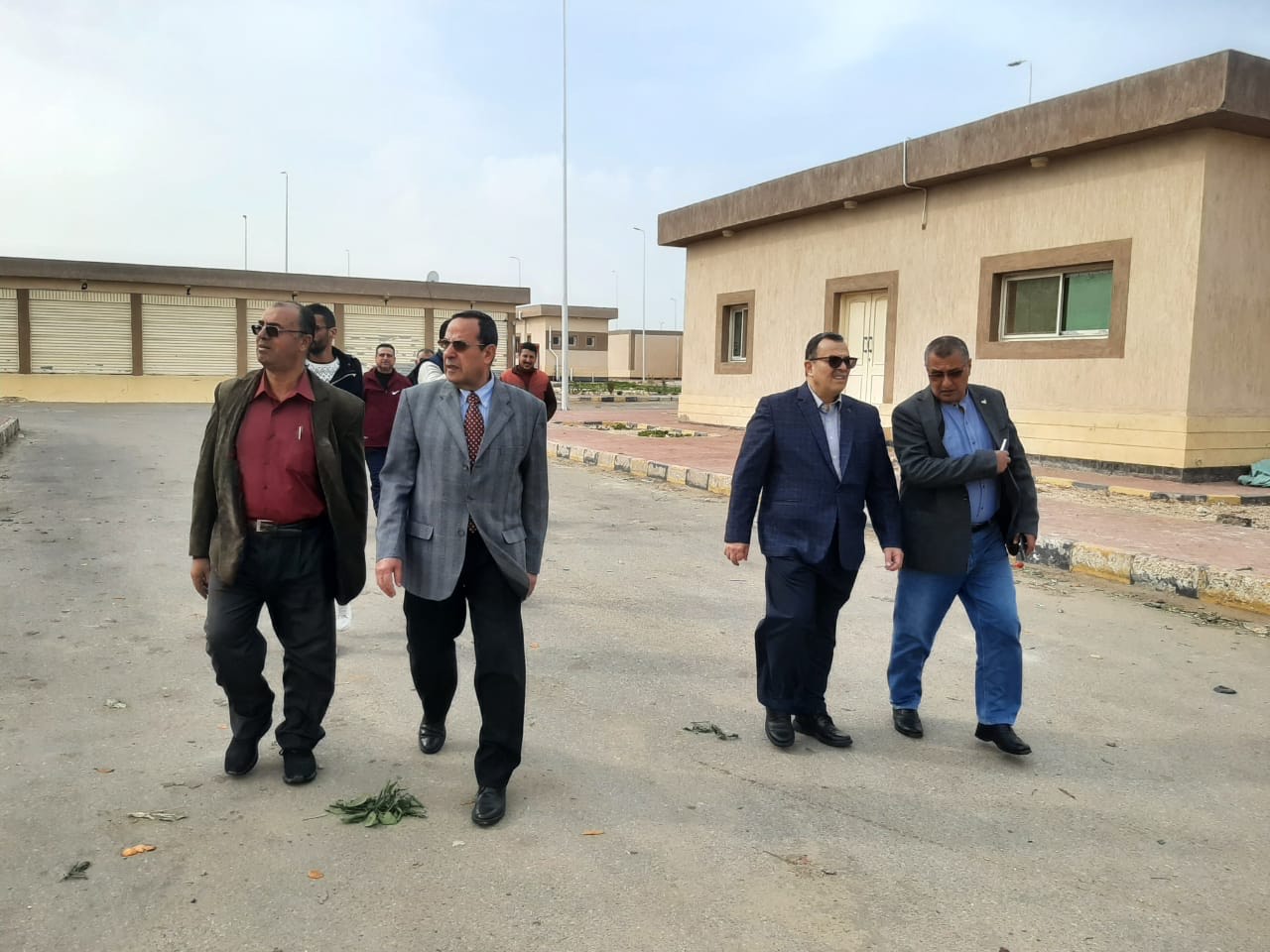 محافظ شمال سيناء  يتفقد المشروعات الكبرى بالمحافظة  (1)