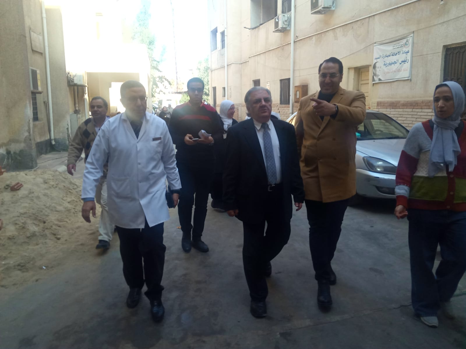 وكيل صحة الدقهلية في جولة داخل مستشفي بلقاس