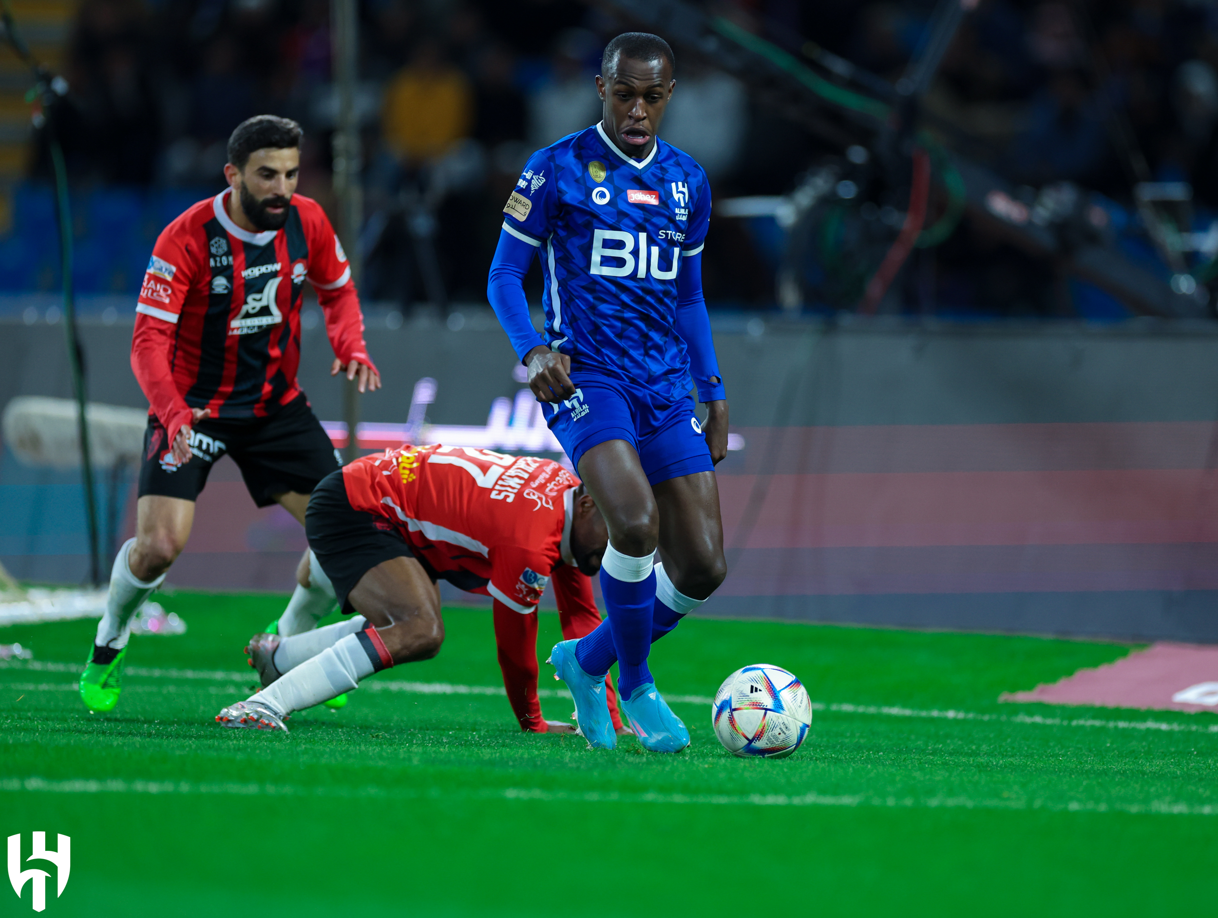 الهلال ضد الرائد (4)
