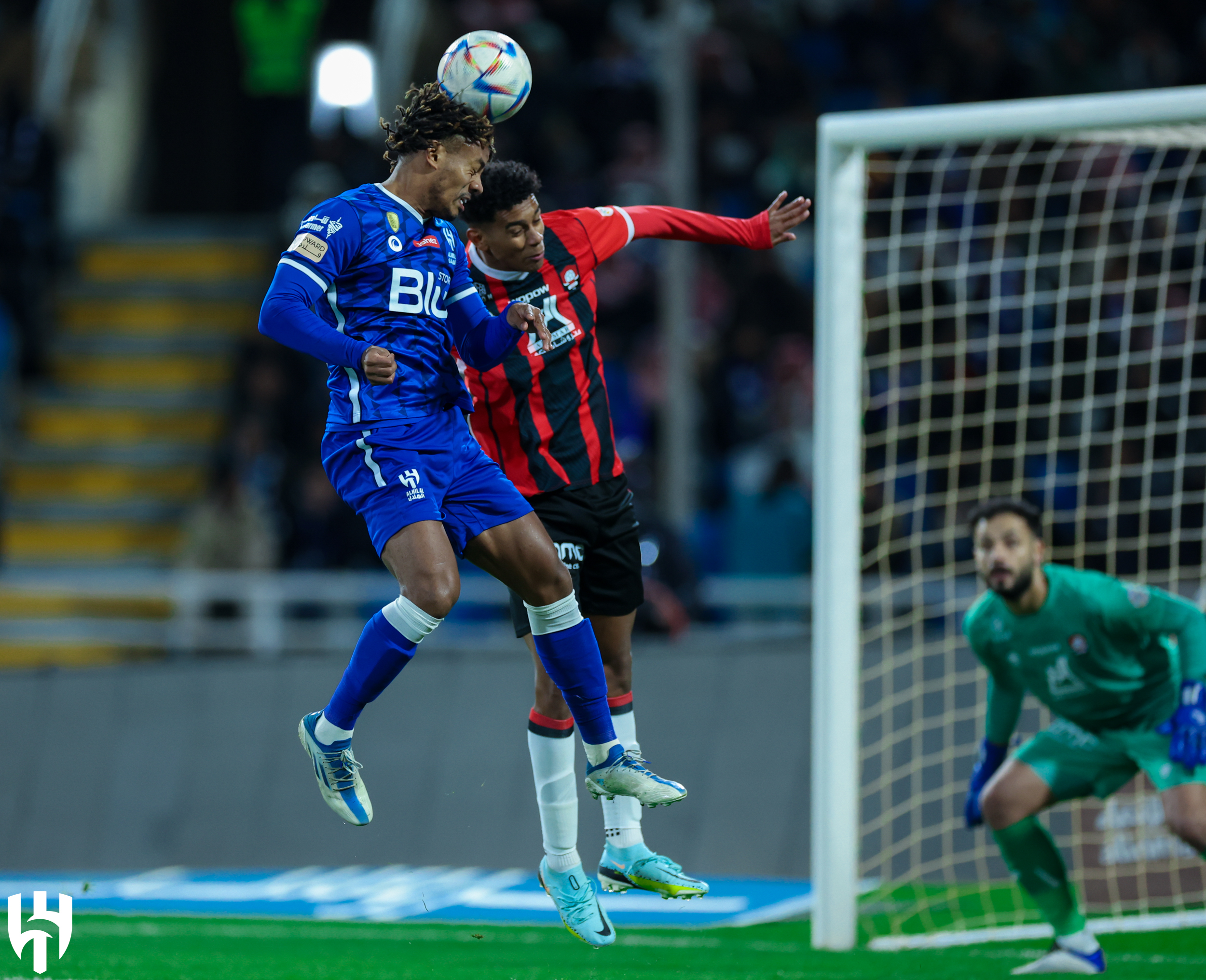 الهلال ضد الرائد (2)