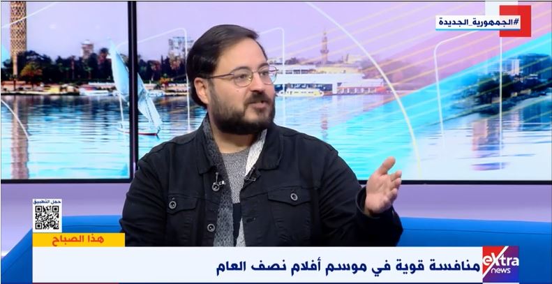 علي الكشوطي رئيس قسم الفن باليوم السابع علي شاشة Extra News  (1)