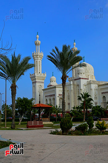 مسجد السلام تحفة معمارية حديثة ببورسعيد (20)