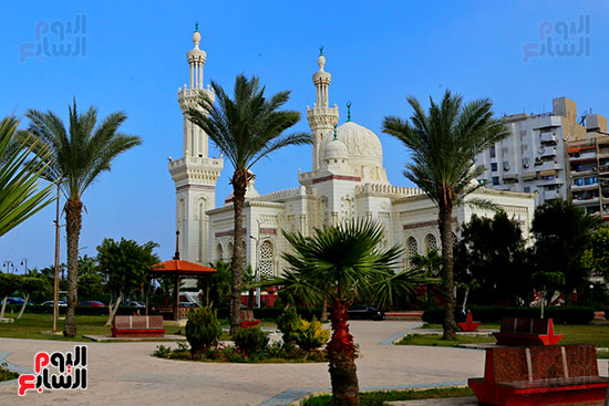 مسجد السلام تحفة معمارية حديثة ببورسعيد (12)