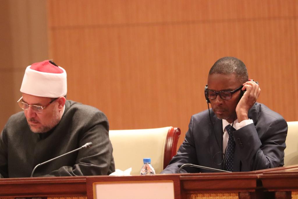 وزير الأوقاف يشارك فى افتتاح المؤتمر الأفريقى لتعزيز السلم بموريتانيا