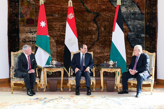 قمة ثلاثية تضم الرئيس السيسى، والملك عبد الله الثانى، والرئيس عباس أبو مازن (1)