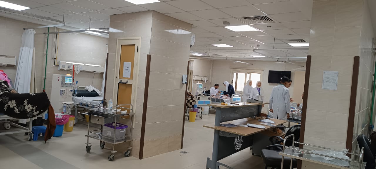 العناية بالمرضى بالمستشفى