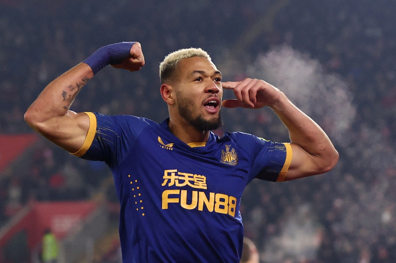 ساوثهامبتون ضد نيوكاسل يونايتد (5)