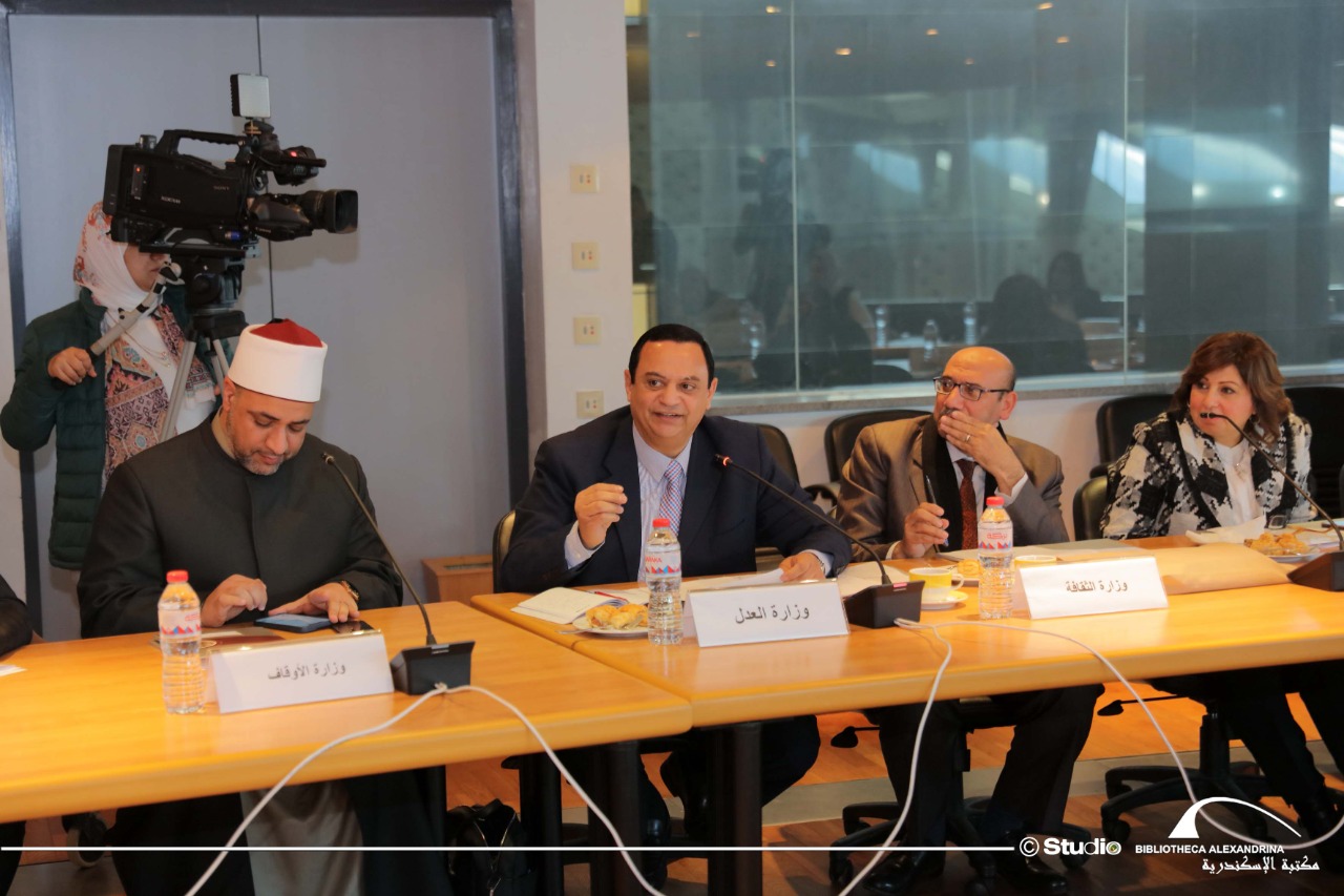  اجتماع أعضاء لجنة الحريات الدينية لحقوق الإنسان  (3)