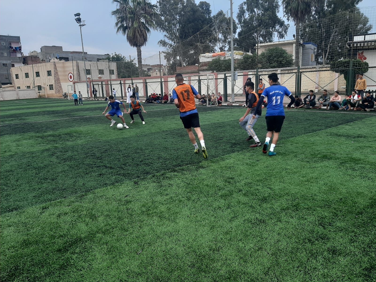 مشاركة 47 لاعبا احتفالا بعيد الشرطة بمراكز شباب فوه بمسابقات  الكرة الخماسي