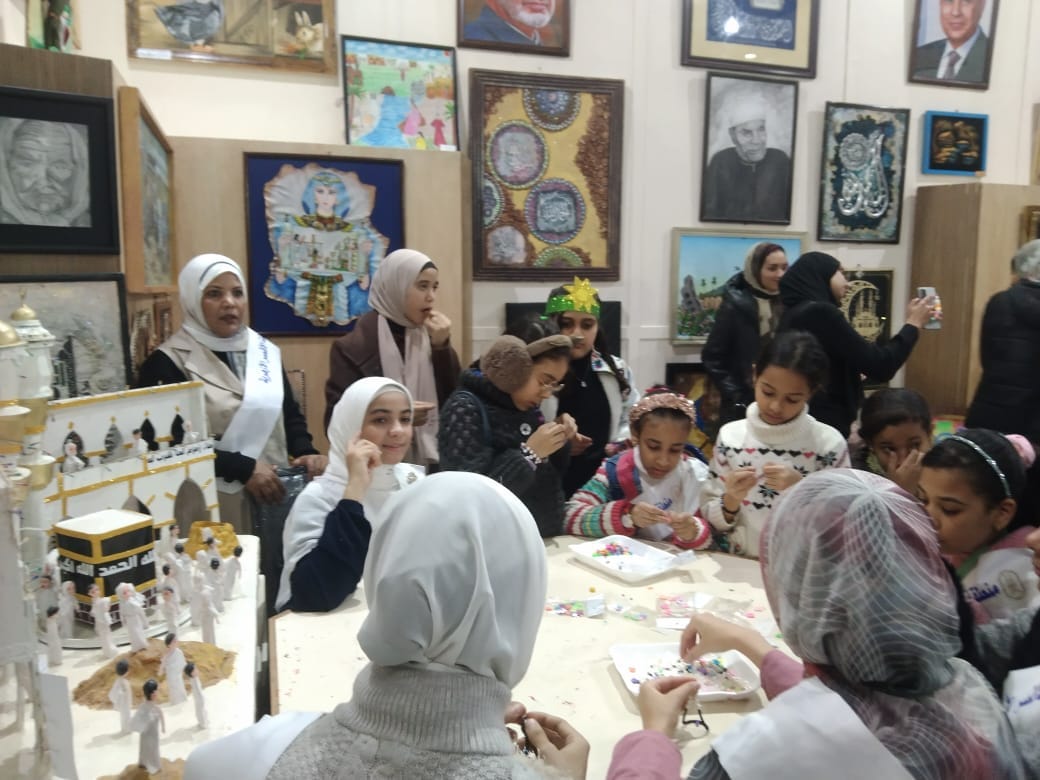 أبناء الأقصر بجناح الأزهر الشريف بمعرض القاهرة الدولي