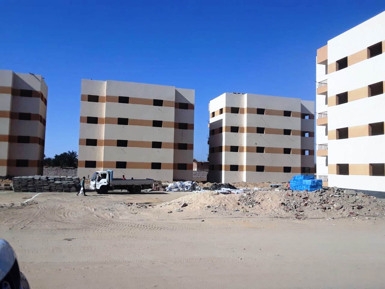 إنشاء 108 عمارة سكنية ـ سكن كريم بسوهاج (16)