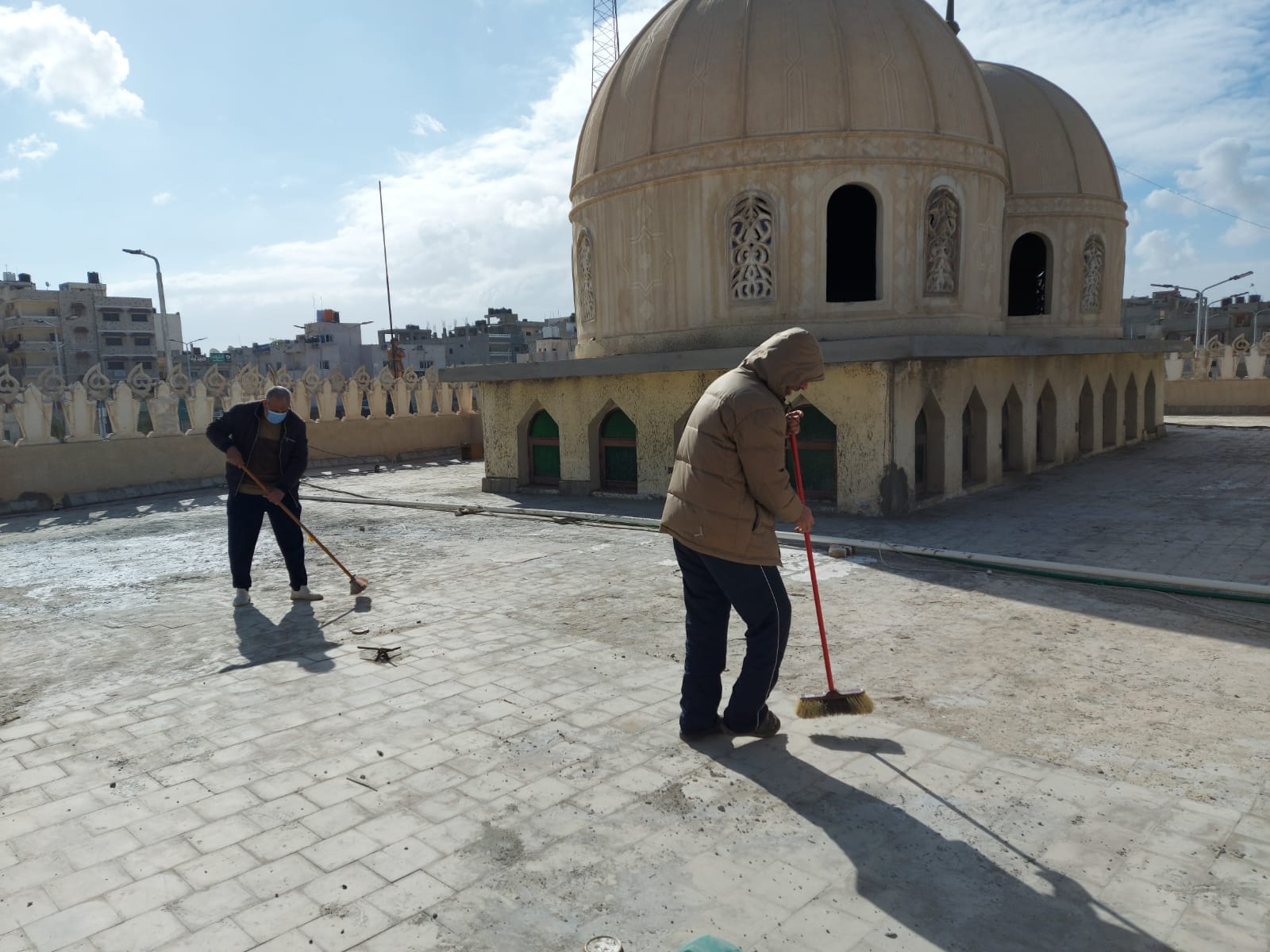 نظافة اسطح المساجد