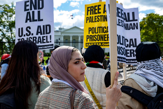مظاهرات حول العالم تطالب بوقف العدوان الإسرائيلي على غزة (18)