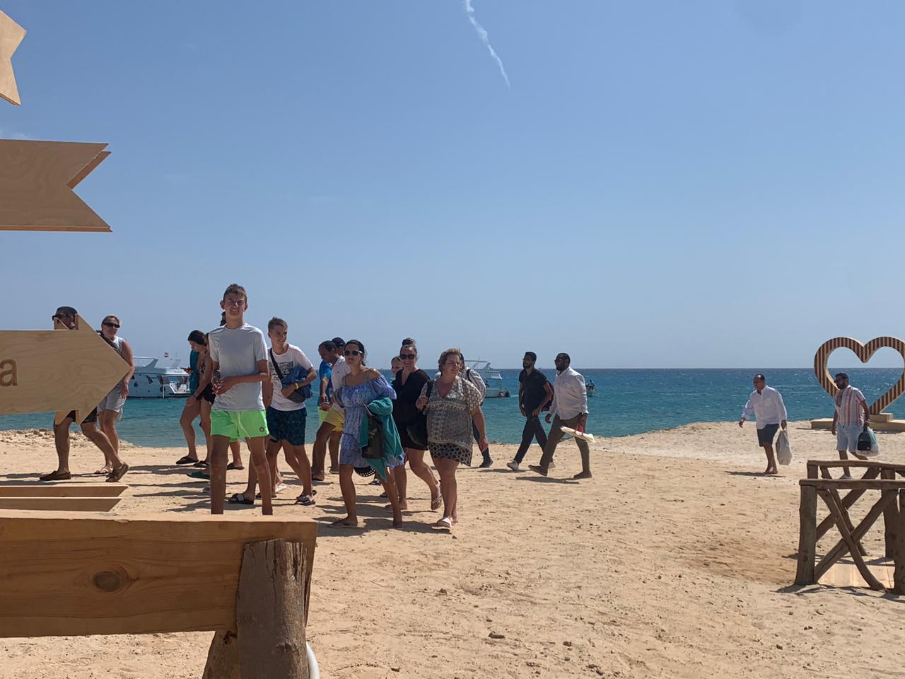 بدأ استقبال السياح على ظهر جزيرة مجاويش