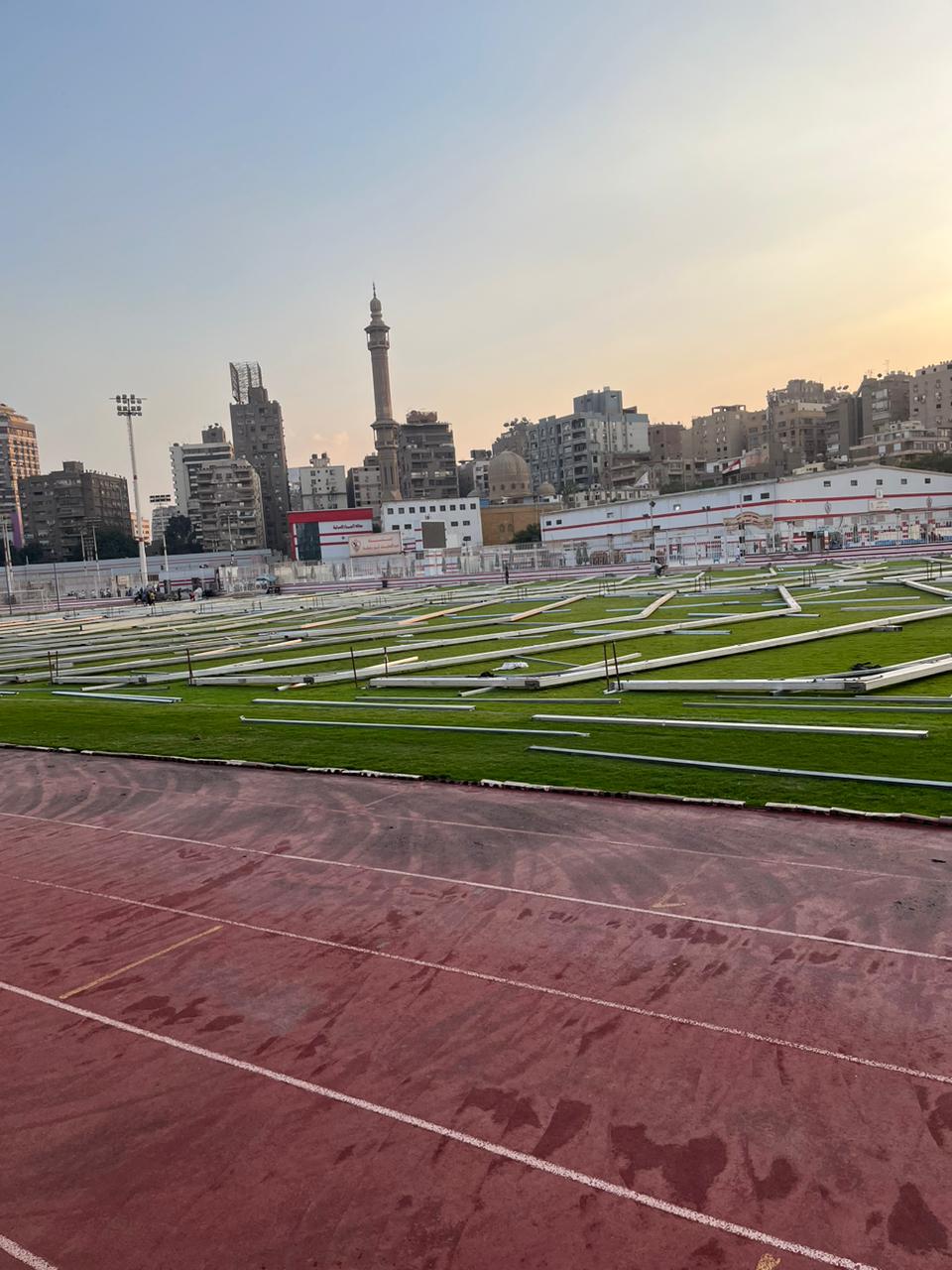 تجهيز ملعب عبد اللطيف أبو رجيلة لانتخابات الزمالك  (1)