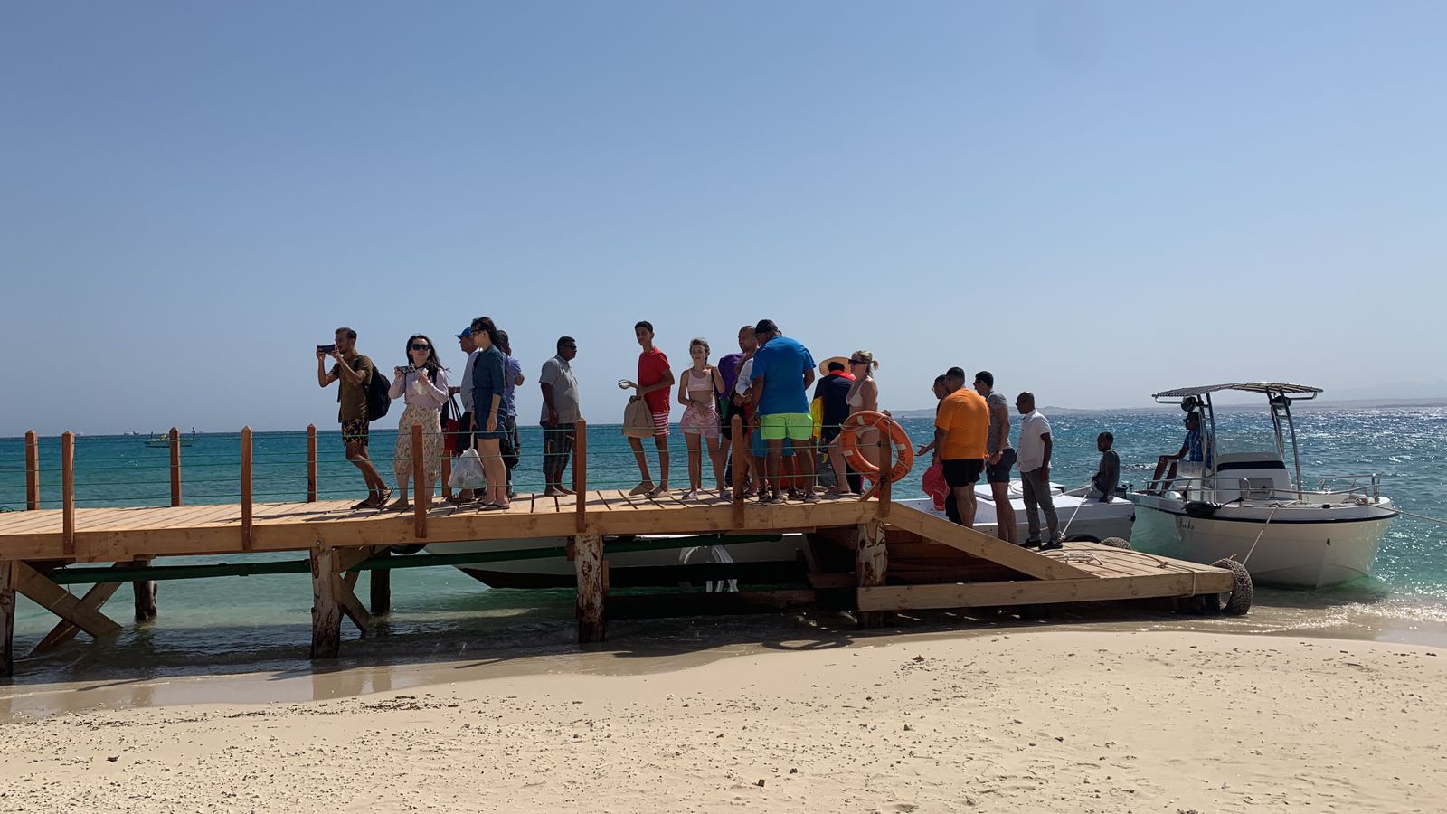 الوفود السياحية تصل إلى مجاويش