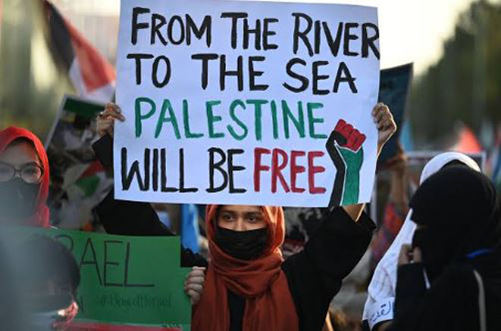 مظاهرات حول العالم تطالب بوقف العدوان الإسرائيلي على غزة (17)