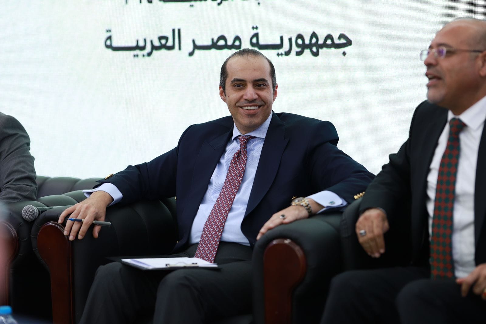الحملة الرسمية للمرشح عبد الفتاح السيسى تستقبل وفداً من اتحاد نقابات عمال مصر    (6)