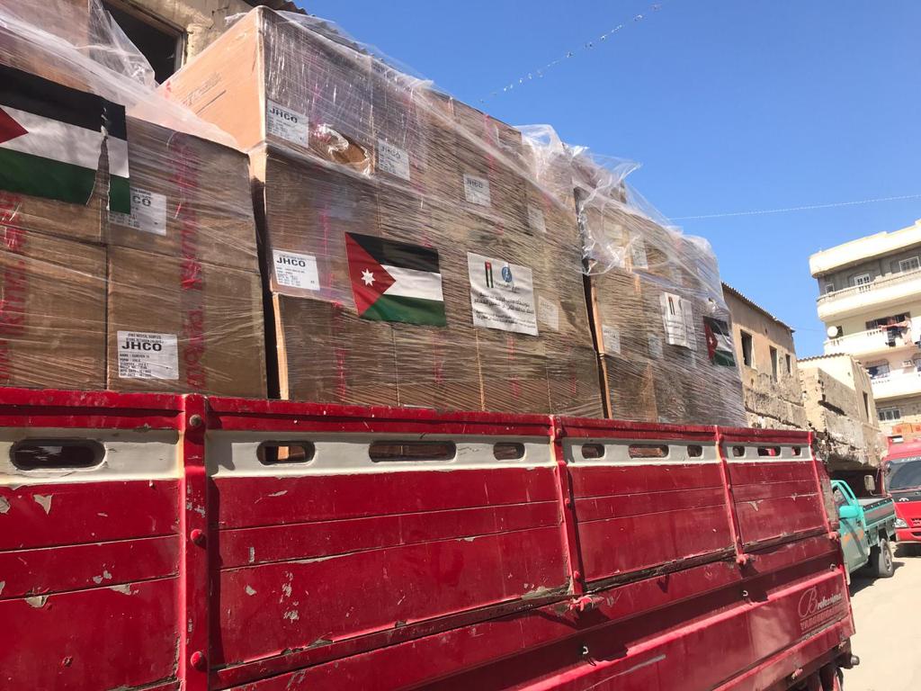 12 طن أدوية ومستلزمات طبية من الأردن