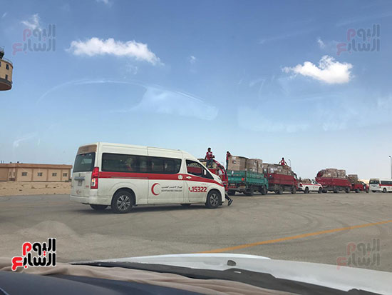  شحنة مساعدات إنسانية دولية من الأردن لمطار العريش (2)
