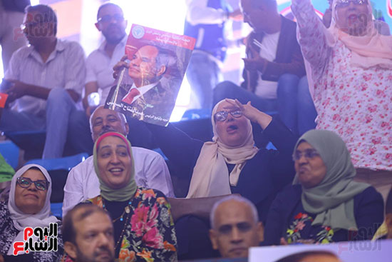 بدء مؤتمر جماهيرى لاتحاد العمال (16)