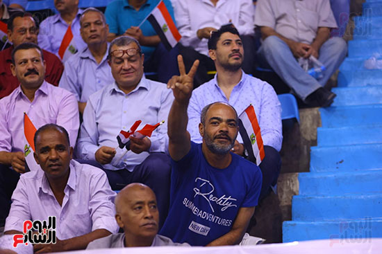 بدء مؤتمر جماهيرى لاتحاد العمال (17)