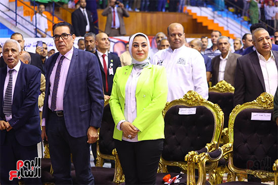 بدء مؤتمر جماهيرى لاتحاد العمال (48)