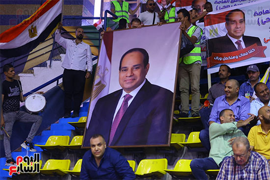 بدء مؤتمر جماهيرى لاتحاد العمال (41)