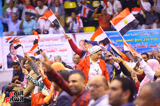 بدء مؤتمر جماهيرى لاتحاد العمال (27)