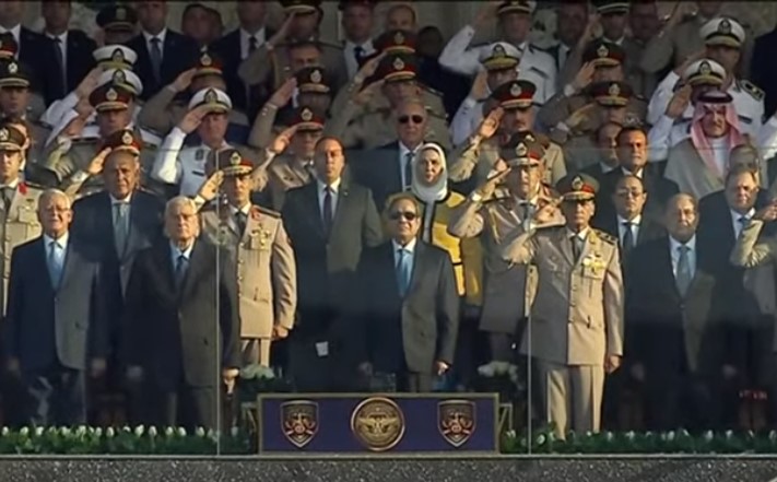 بدء حفل تخريج دفعة جديدة من الكليات العسكرية 2023 بعزف السلام الوطنى (2)