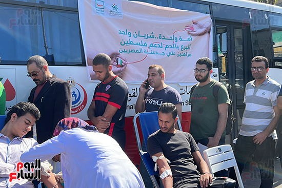حملة-التبرع-بالدم-فى-الاسكندرية-(9)