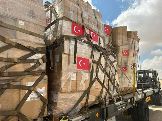 وصول-المساعدات-التركية-لقطاع-غزة-لمطار-العريش