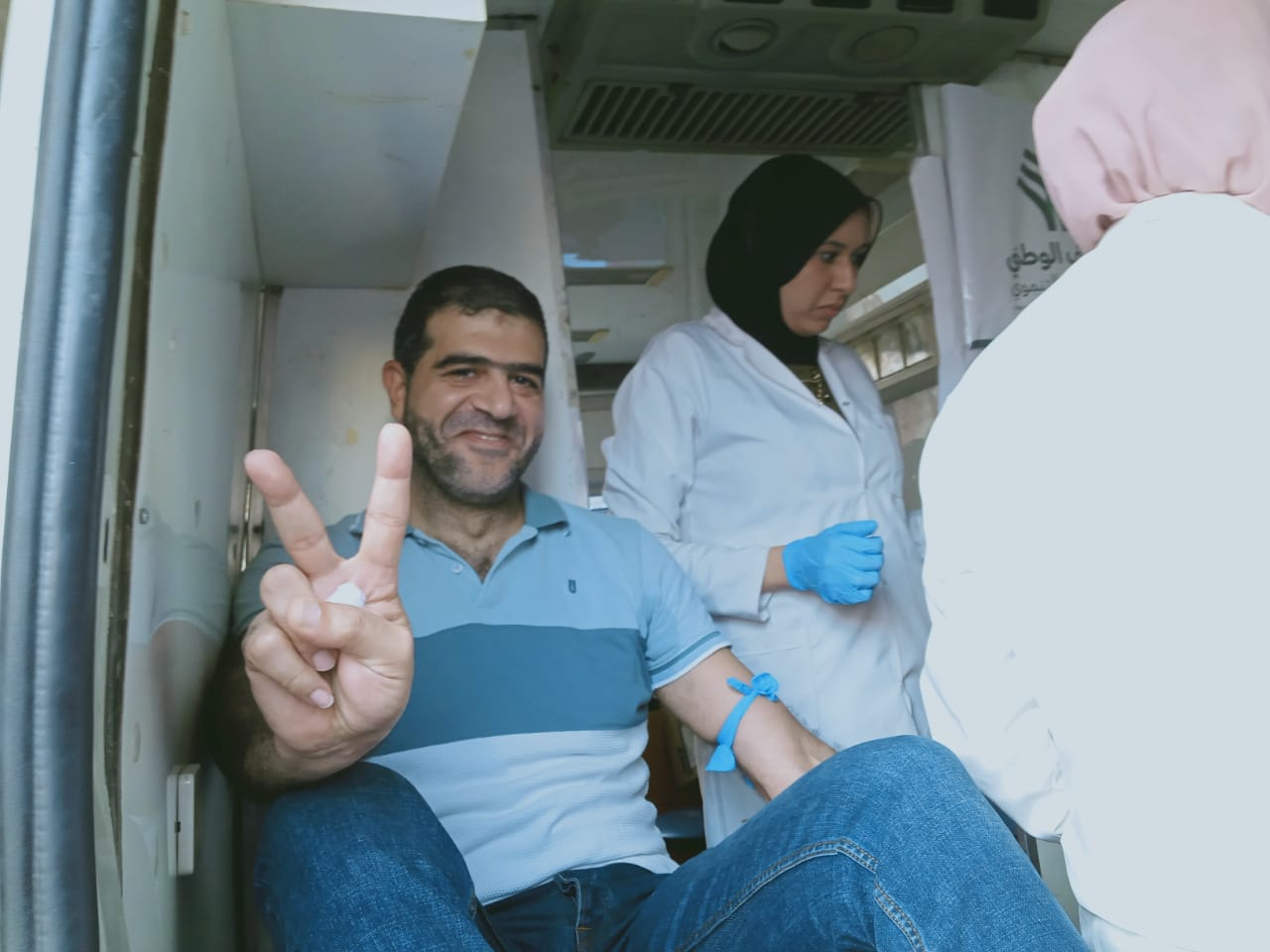  حملات التبرع بالدم لدعم الشعب الفلسطينى (12)